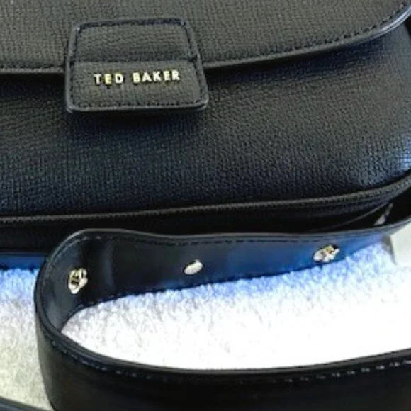 Ted Baker London Rory crossbody in black leather with gold hardware NWT - Picture 8 of 8